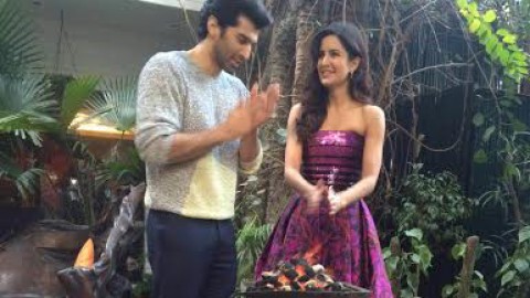 Aditya makes a bon fire for co star Katrina Kaif