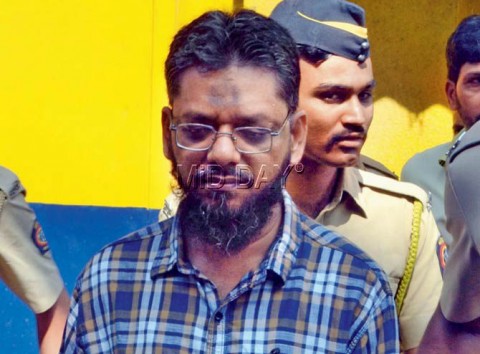 Mumbai Triple Blasts: POTA sentences bomb planter for a life-time