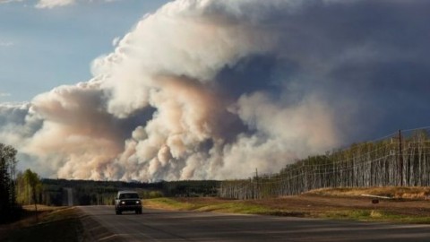 Canadians airlifted from areas affected by a wild furnace