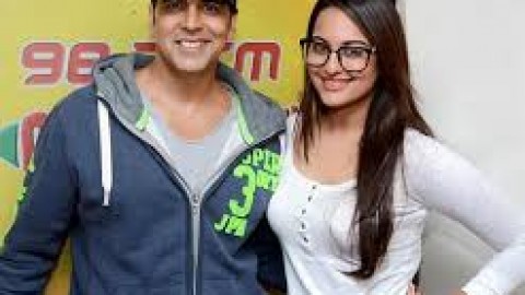 Akshay and Sonkshi’s Namastey England in financial trouble